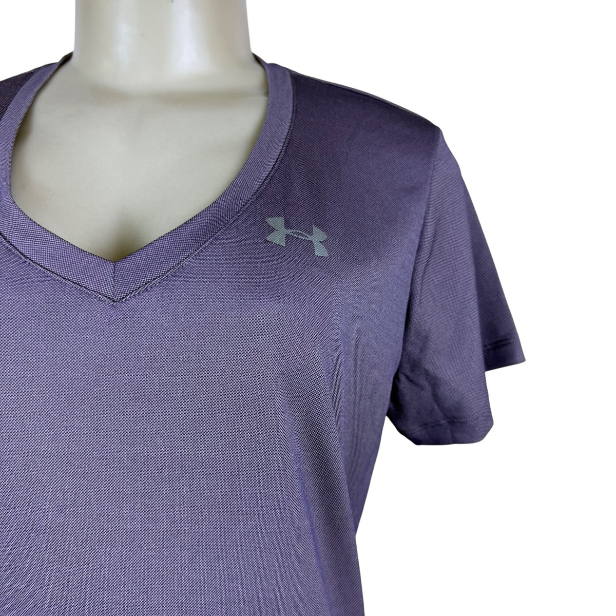 Under Armour Women’s Purple Short Sleeve V-Neck T-Shirt Size M - New