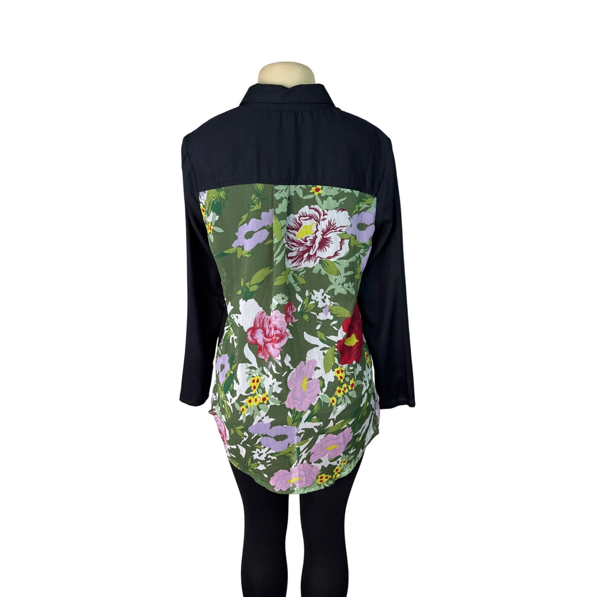 Kaktus Women's Black Button-Up Shirt With Floral Print Back Size M - New