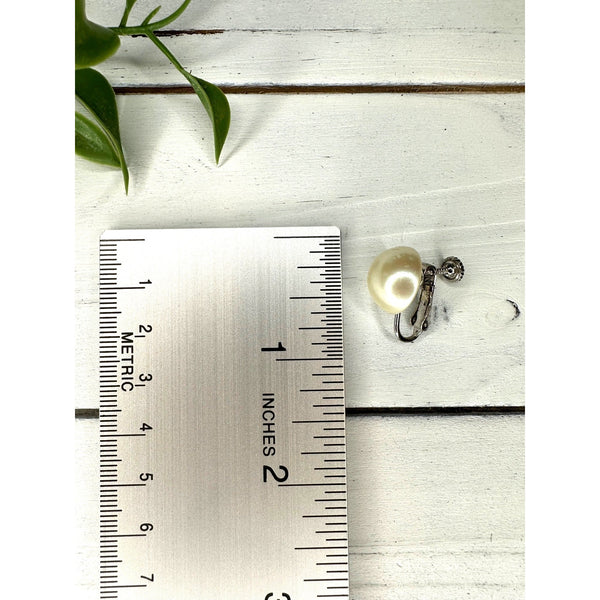 Vintage Marvella Faux Pearl and Silver Tone Screw Back Earrings