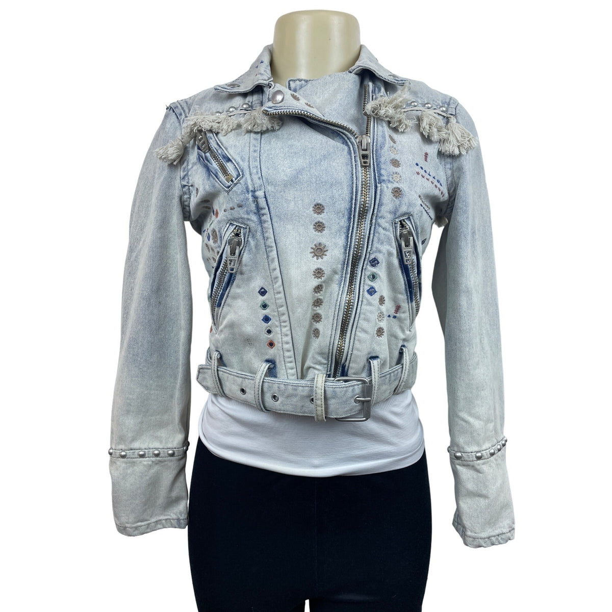 BlankNYC Women's Light Blue Embroidered Zip Up Buckle Strap Denim Jacket - NWT