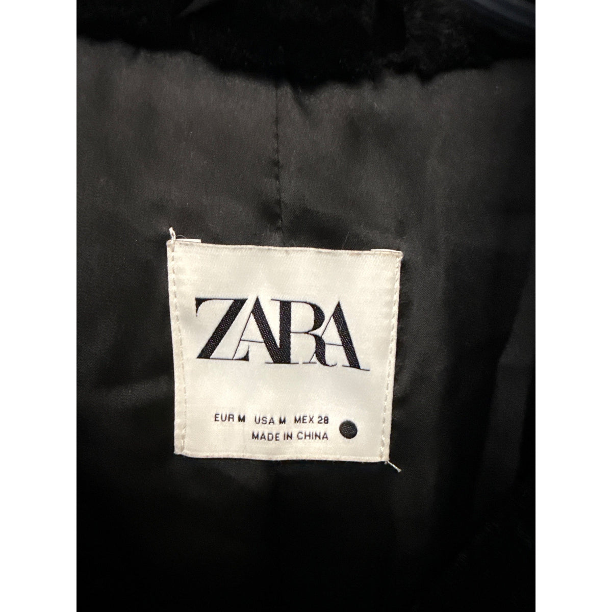 Zara Womens Black Faux Fur Jacket Zipper Pockets Soft Plush Fabric Size M