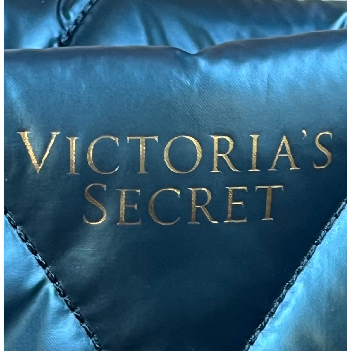 Victoria’s Secret Women’s Green Teal Puffer Quilted Diamond Stitch Tote Bag Sz L