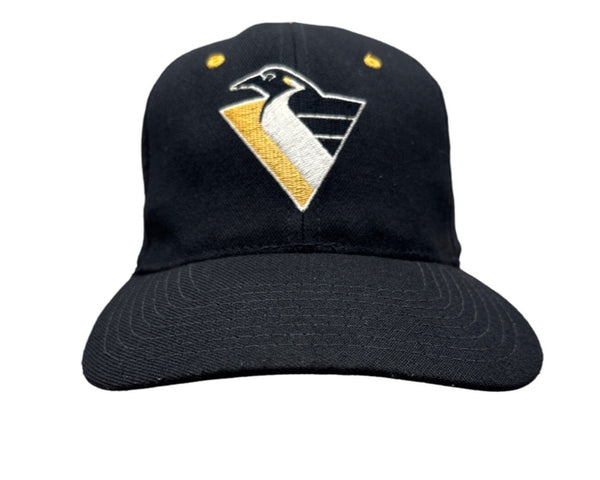 Vintage Starter Pittsburgh Penguins NHL Eastern Conference Cap 7 - 7 3/4 One Size
