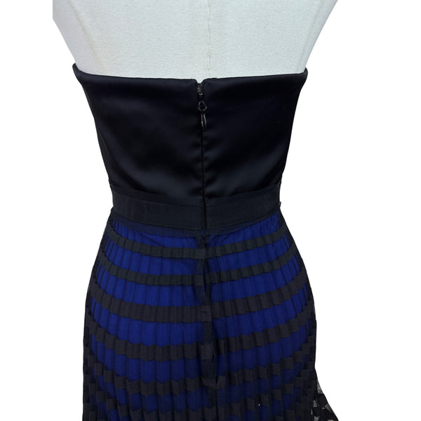 BCBG Maxazria Strapless Black & Blue Pleated Cocktail Dress With Lace Hem Sz 2