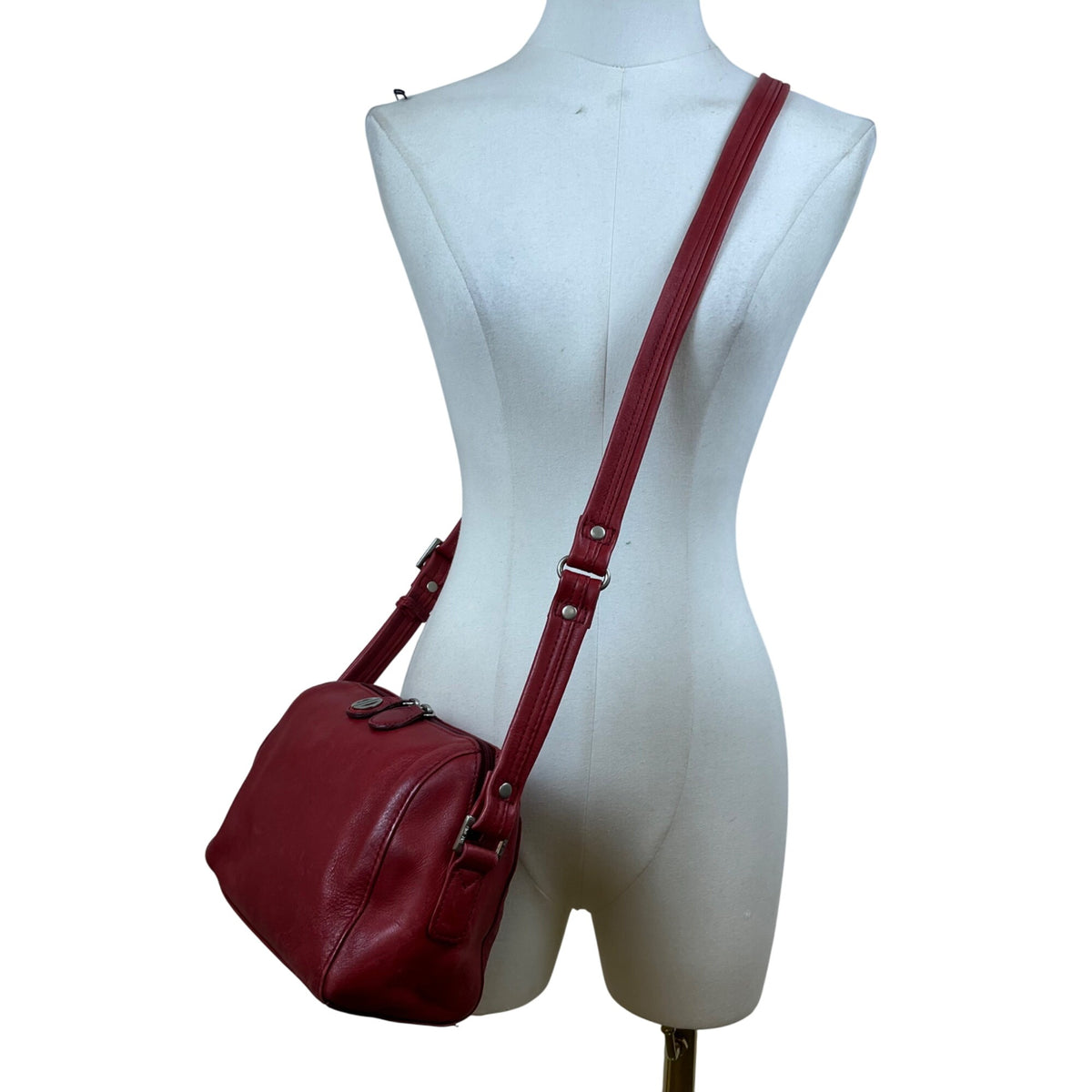 David Dart Women’s Red Leather Compact Design Adjustable Crossbody Bag