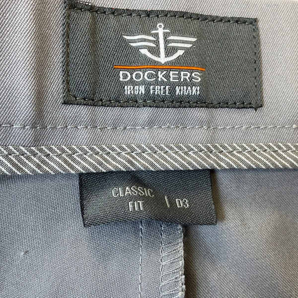 Dockers Men's Gray Cotton Blend Iron Free Straight Fit Khaki Pants Size 36x29