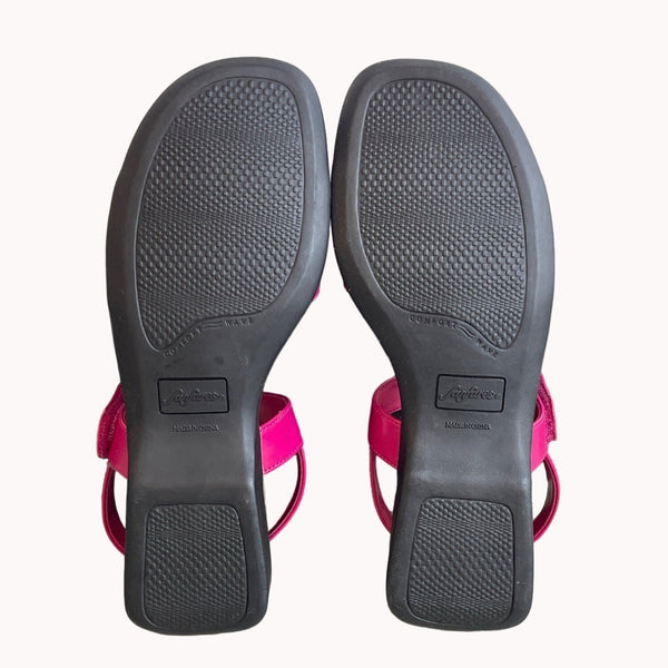 Fanfares Women's Fuchsia Lous 2 Sandals Sz 8 - NWB