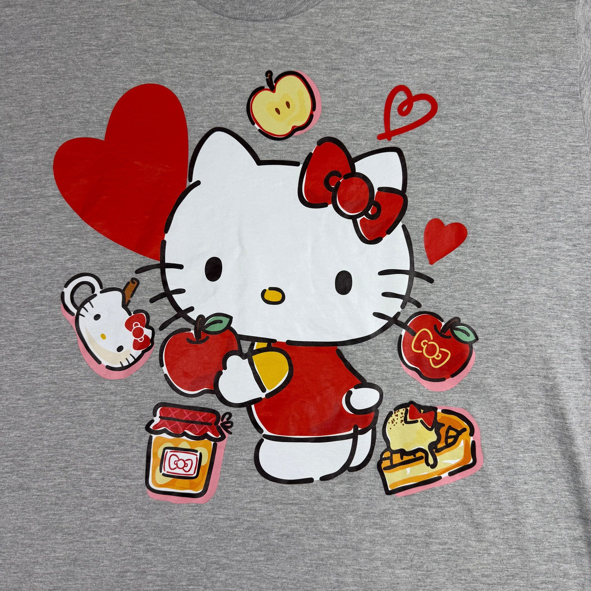 Sanrio Unisex Gray Hello Kitty Graphic T-Shirt With Hearts & Apples