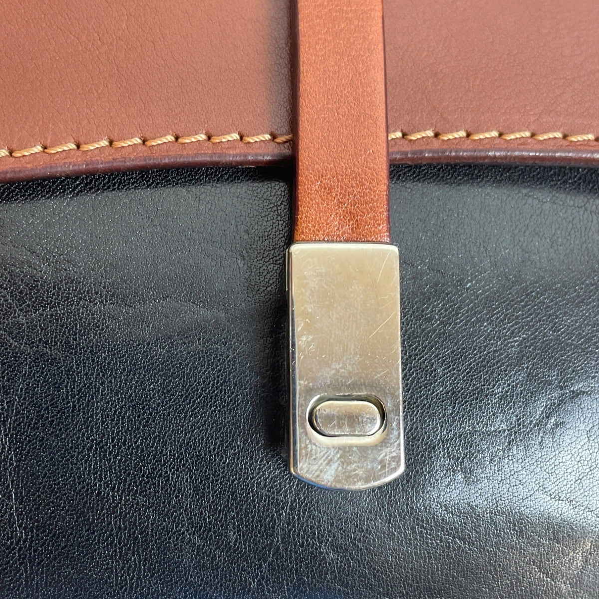 Conte Di Cavour Women's Black And Brown Leather Shoulder Bag Sz M