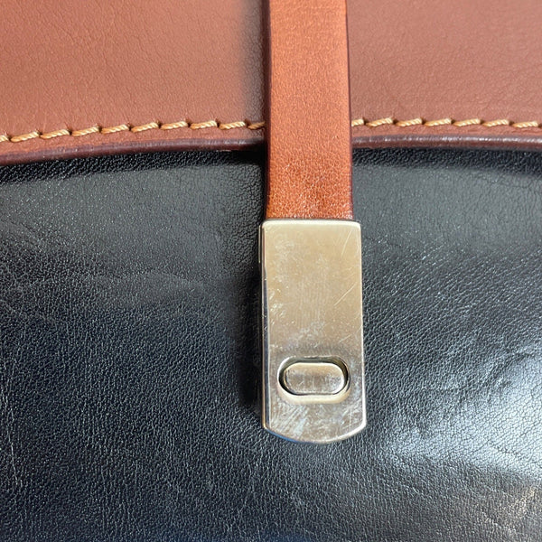 Conte Di Cavour Women's Black And Brown Leather Shoulder Bag Sz M