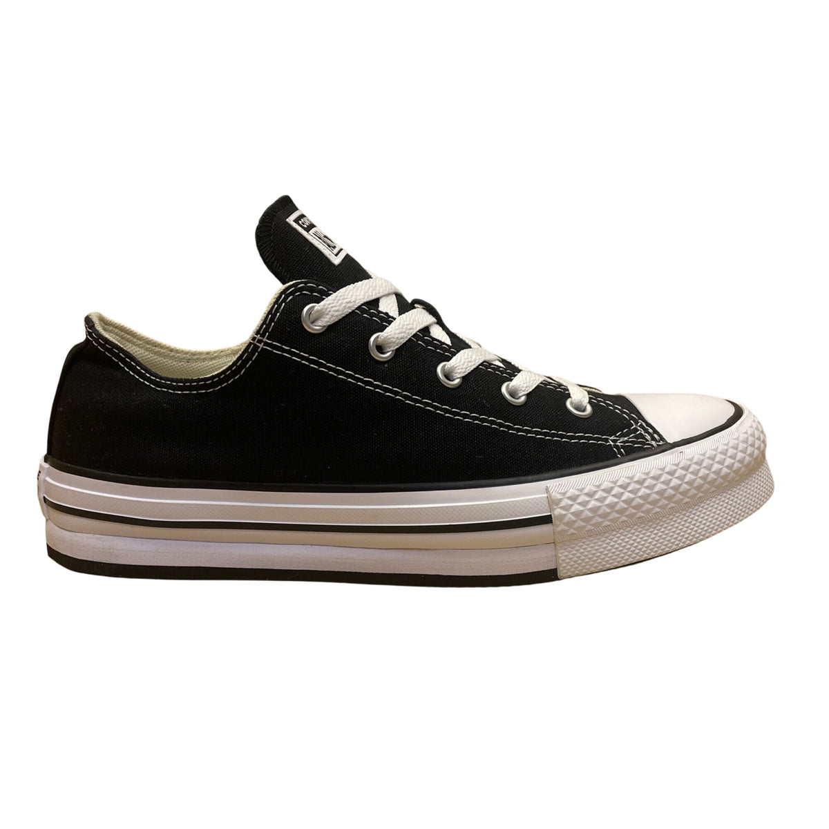 Converse Kids Black & White Canvas Lace-Up Low-Top All Star Sneakers Size 6-New