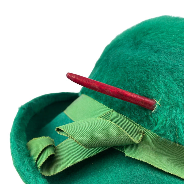 Vintage Selene Green Felt Hat With Ribbon & Feather Accent Made In Italy