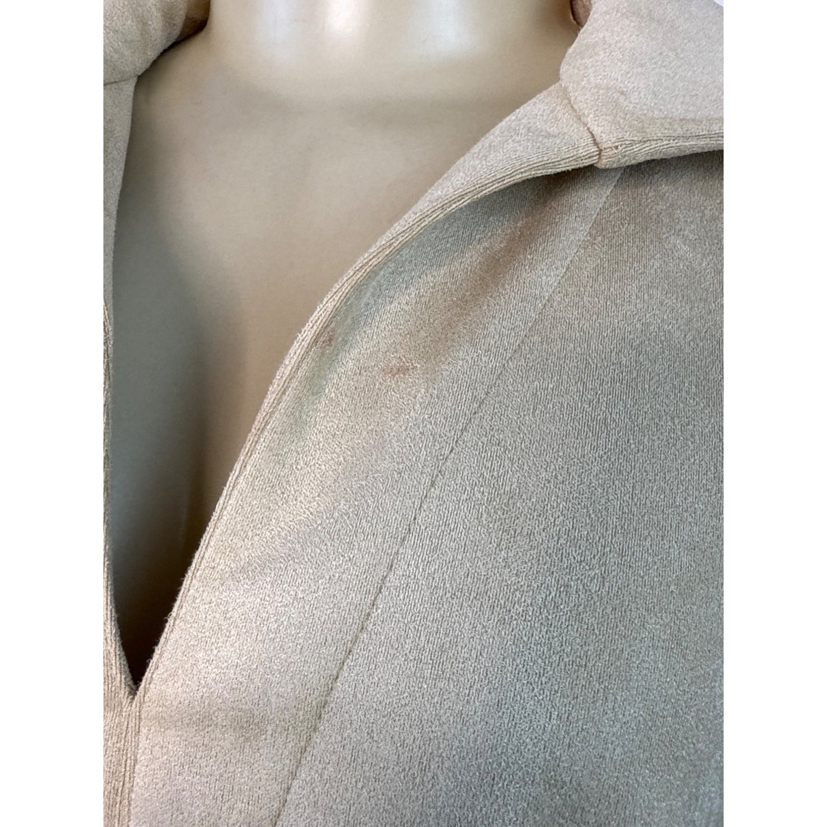 Tuckernuck Women's Beige Faux Suede 3/4 Sleeve Pullover Top Sz S