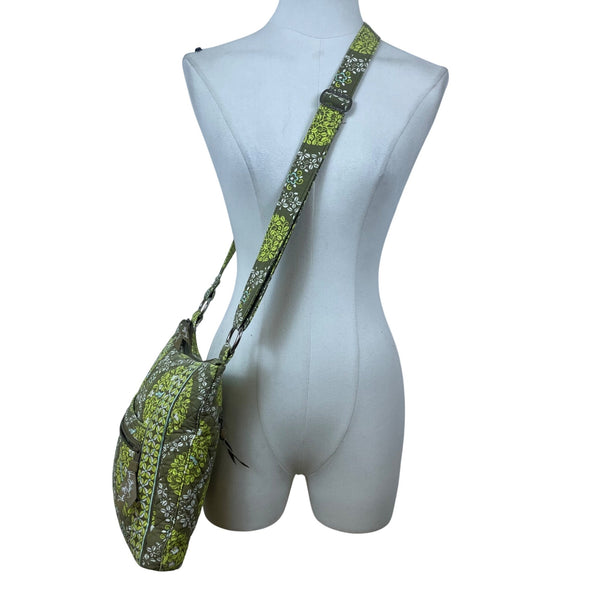 Vera Bradley Women’s Green Quilted Adjustable Strap Floral Pattern Crossbody Bag