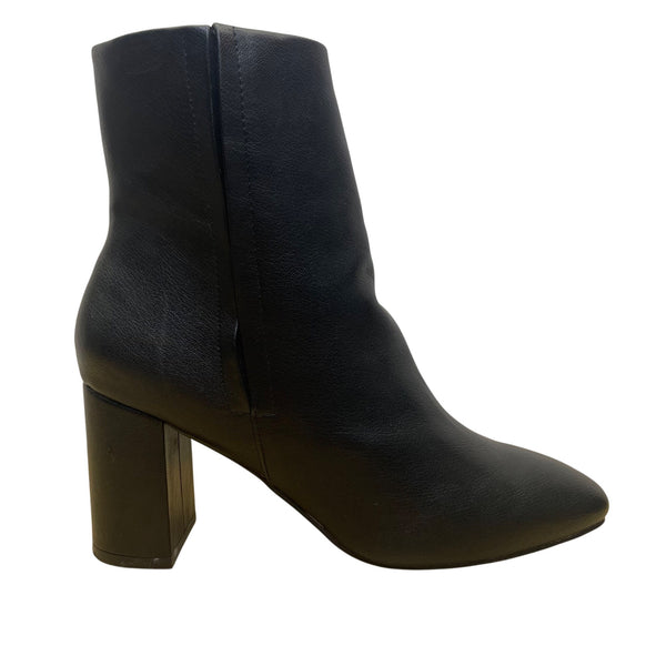 Jessica Cline Women’s Black Faux Leather Block Heel Anniston Ankle Boots Sz10W