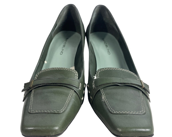 Bandolino Women's Dark Green Leather Tannis Loafers Pumps Sz 8 - Original Box