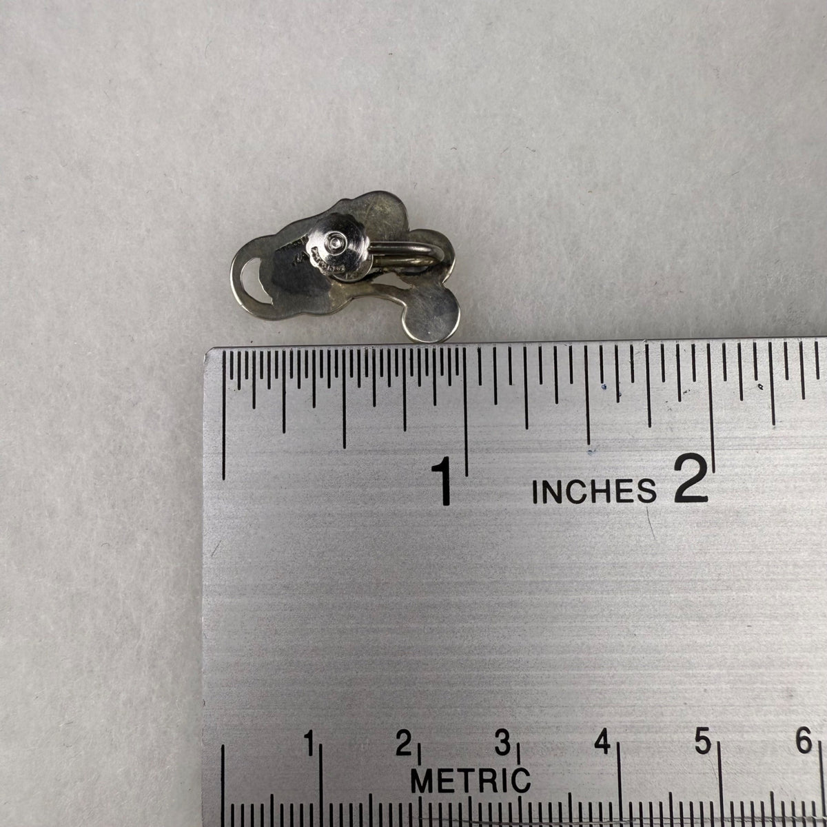 Kalo Sterling Silver Womens Floral Clip Screw On Earrings Handcrafted Intricate Design