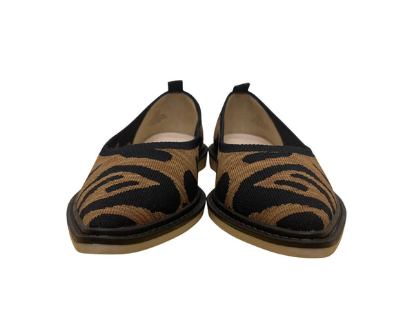 Louise Et Cie Women’s Brown/Black Zebra Print Pointed Toe Celete Flats Size 5.5M
