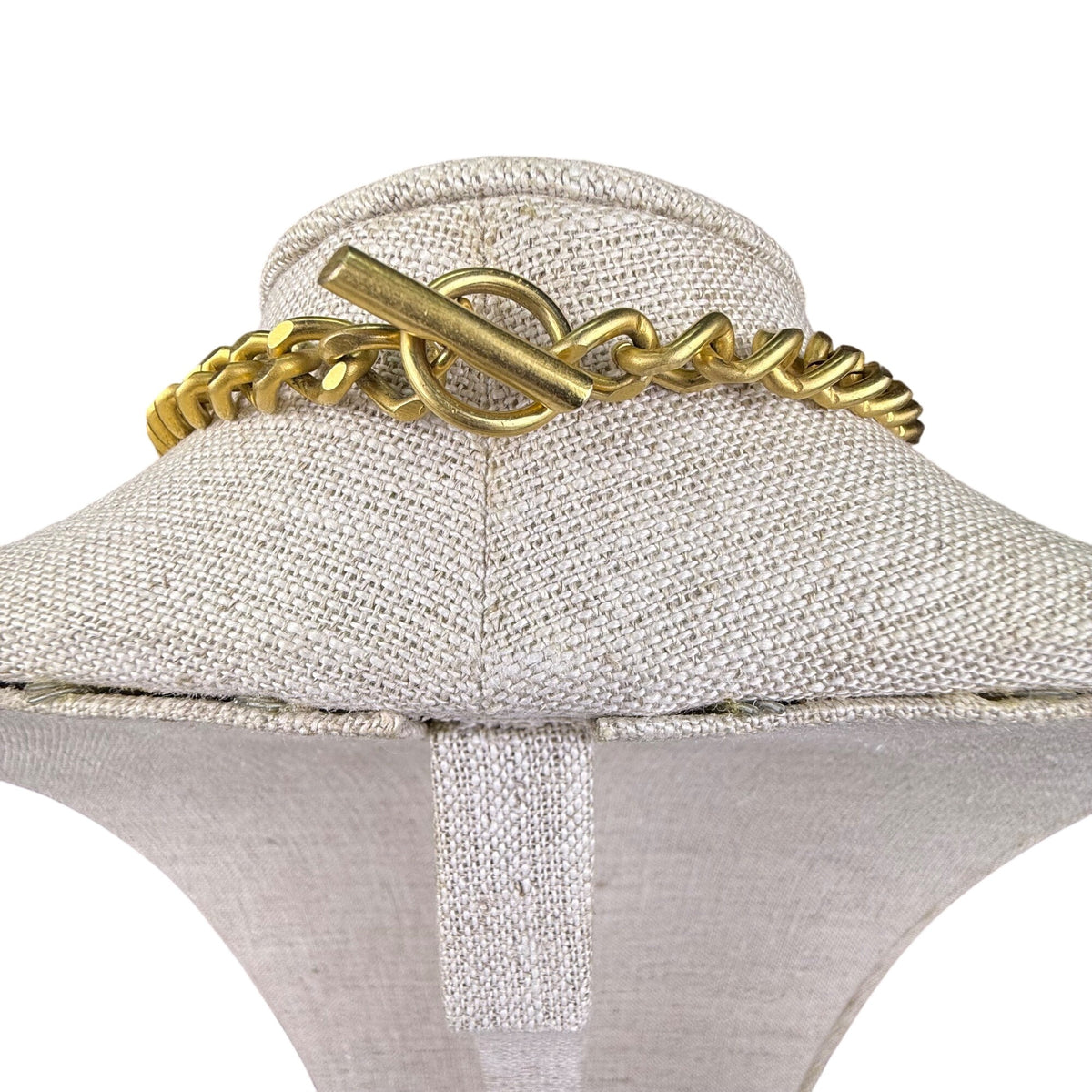 Coin Motif Gold Tone Chain Necklace With Toggle Clasp Vintage Jewelry