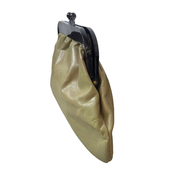 Woodward Lothrop Vintage Women's Beige Leather Black Bakelite Kiss lock Coin Purse Sz M