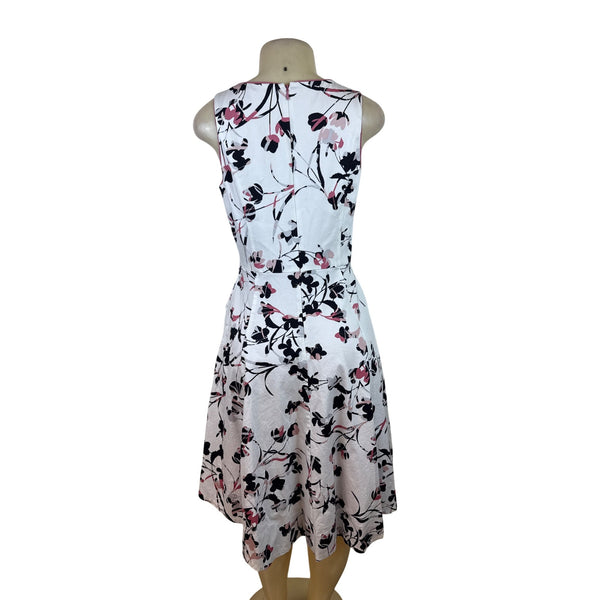 White House Black Market Women's White Sleeveless A-Line Dress With V-Neck Sz 6