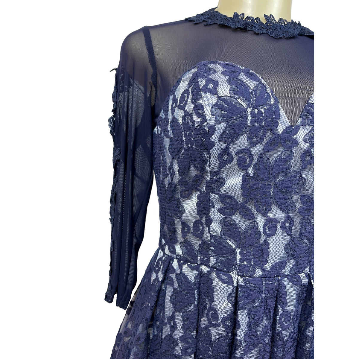 Chi Chi London Women’s Blue Mesh Dress Sz 2 New