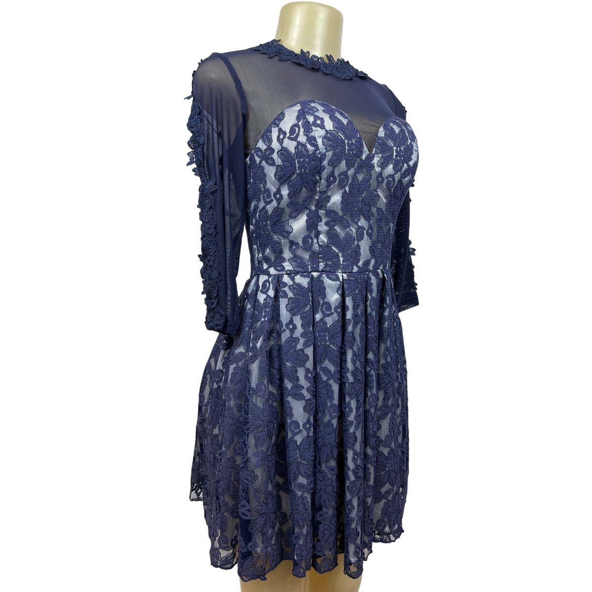 Chi Chi London Women’s Blue Mesh Dress Sz 2 New