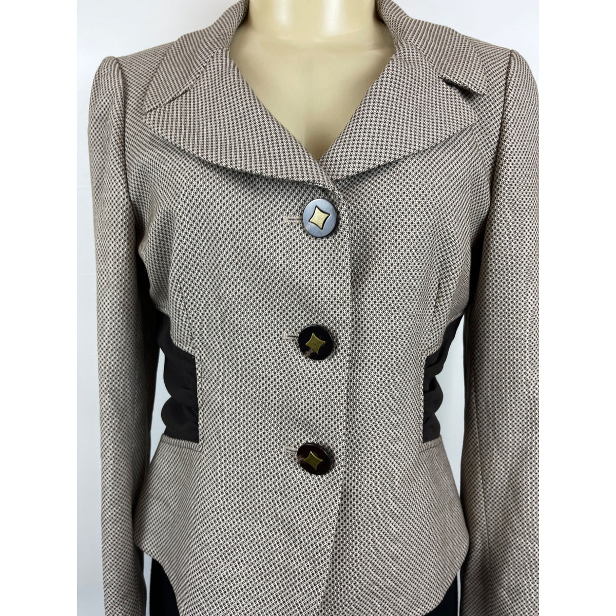 Tahari Women's Brown 3 Button in Line Fitted Lapel Collar Blazer Sz 4P