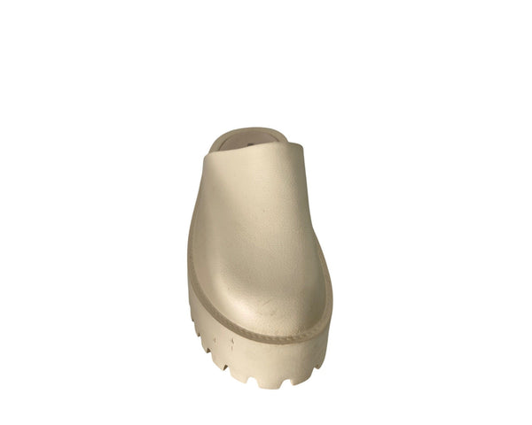 KK Pair Of Kings Beige Platform Clogs Size 10 Man Made Materials Comfortable Slip-On