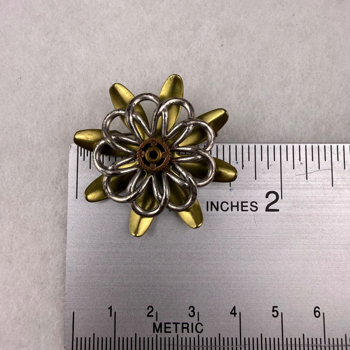 Vintage Gold Tone & Silver Tone Metal Flower Brooch Pin