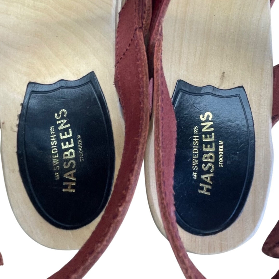 Hasbeens Swedish Women’s Burgundy Leather Wooden Platform Sandals Size US 10