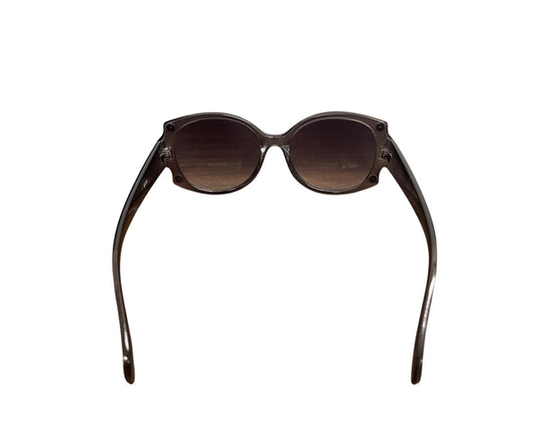 Brown Gradient Oval Sunglasses With Stud Accents Lightweight Frame Stylish Women’s Accessories