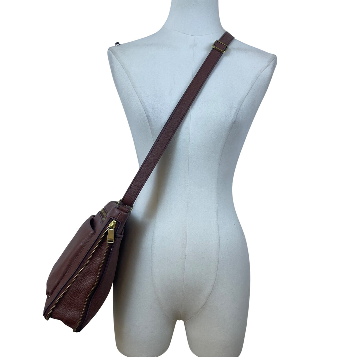 Fossil Women’s Brown Leather Adjustable Strap Multiple Pockets Crossbody Bag