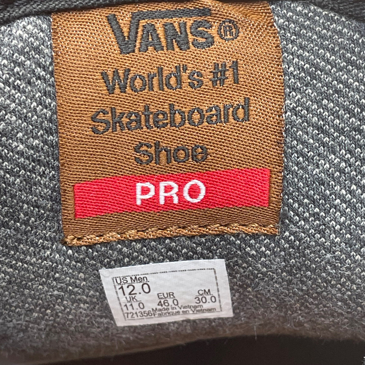 Vans Men’s Black Canvas UltraCush HD Pro Skateboarding Shoes  Size 12