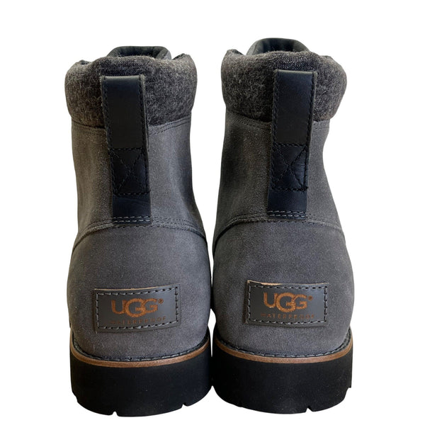 UGG Men’s Black & Gray Leather Suede With Blue Laces Hiking Boots Size 9 - New