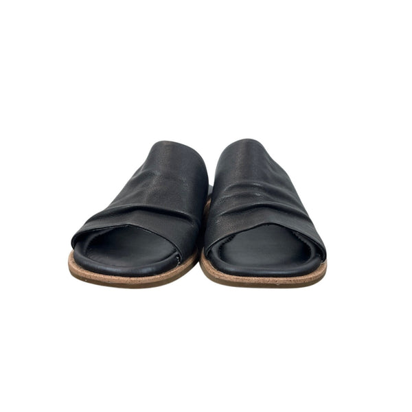 Sofft Womens Black Leather Slide Sandals Open Toe Low Heel Size 7M