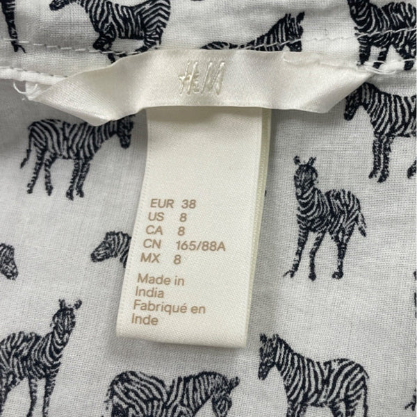 H&M Women's Zebra Print Button-Up Shirt Long Sleeve Lightweight Casual Top Size 8