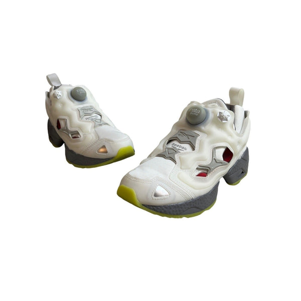Reebok Youth Unisex White & Grey Instapump Fury 95 Running Shoes Sz 4