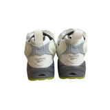 Reebok Youth Unisex White & Grey Instapump Fury 95 Running Shoes Sz 4