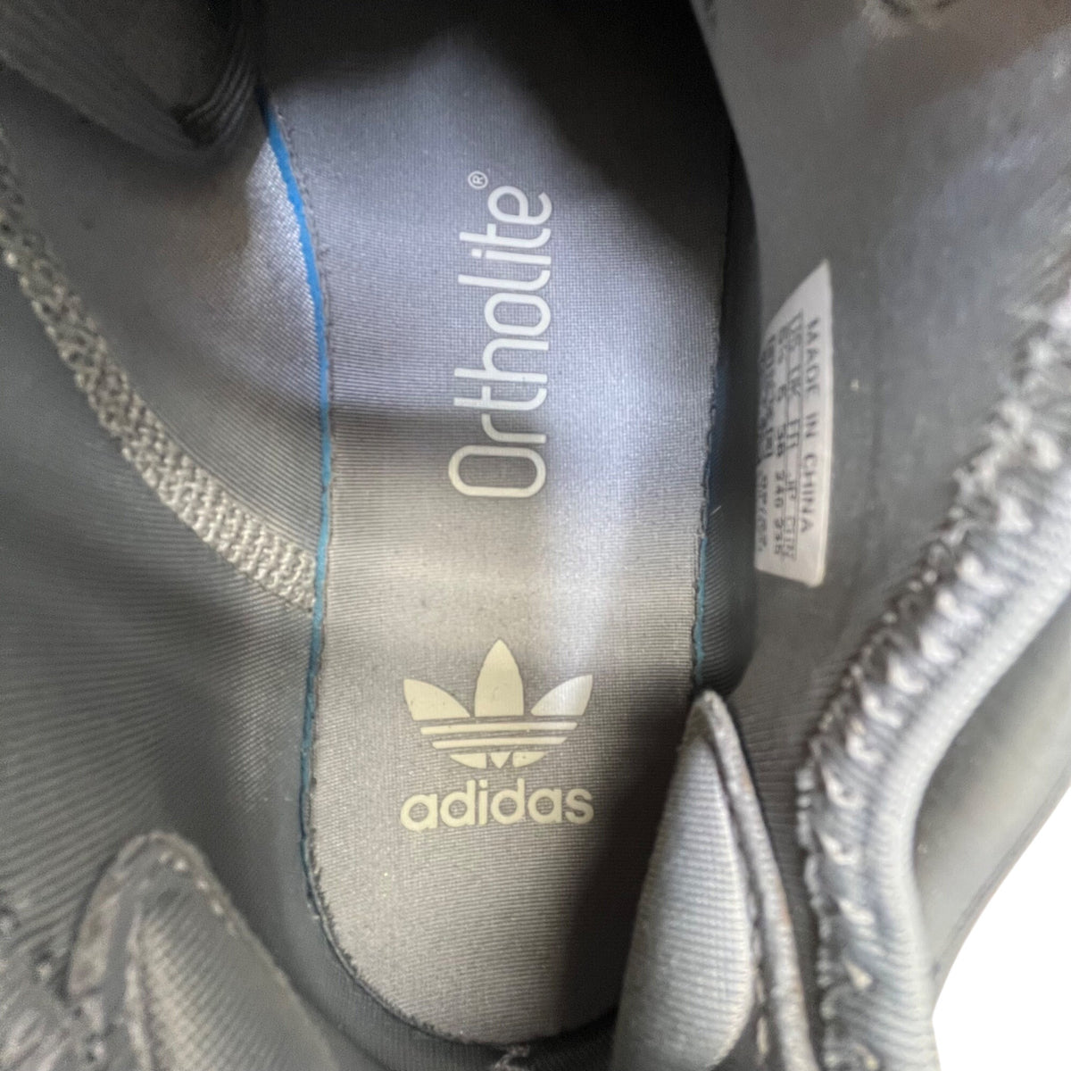 Adidas Unisex Youth Grey Foam Runner AdiFOM Q Sneakers Size 5.5