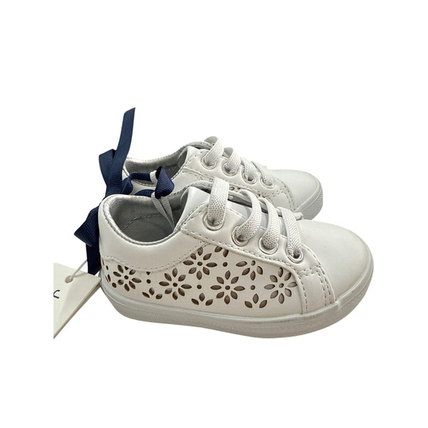 Janie And Jack Girls White Floral Cutout Sneakers Size 4 Comfortable Stylish Casual Shoes