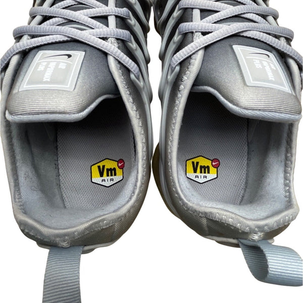 Nike Air Max Men’s Wolf Gray Black VaporMax Plus Running Sneakers Sz 10.5