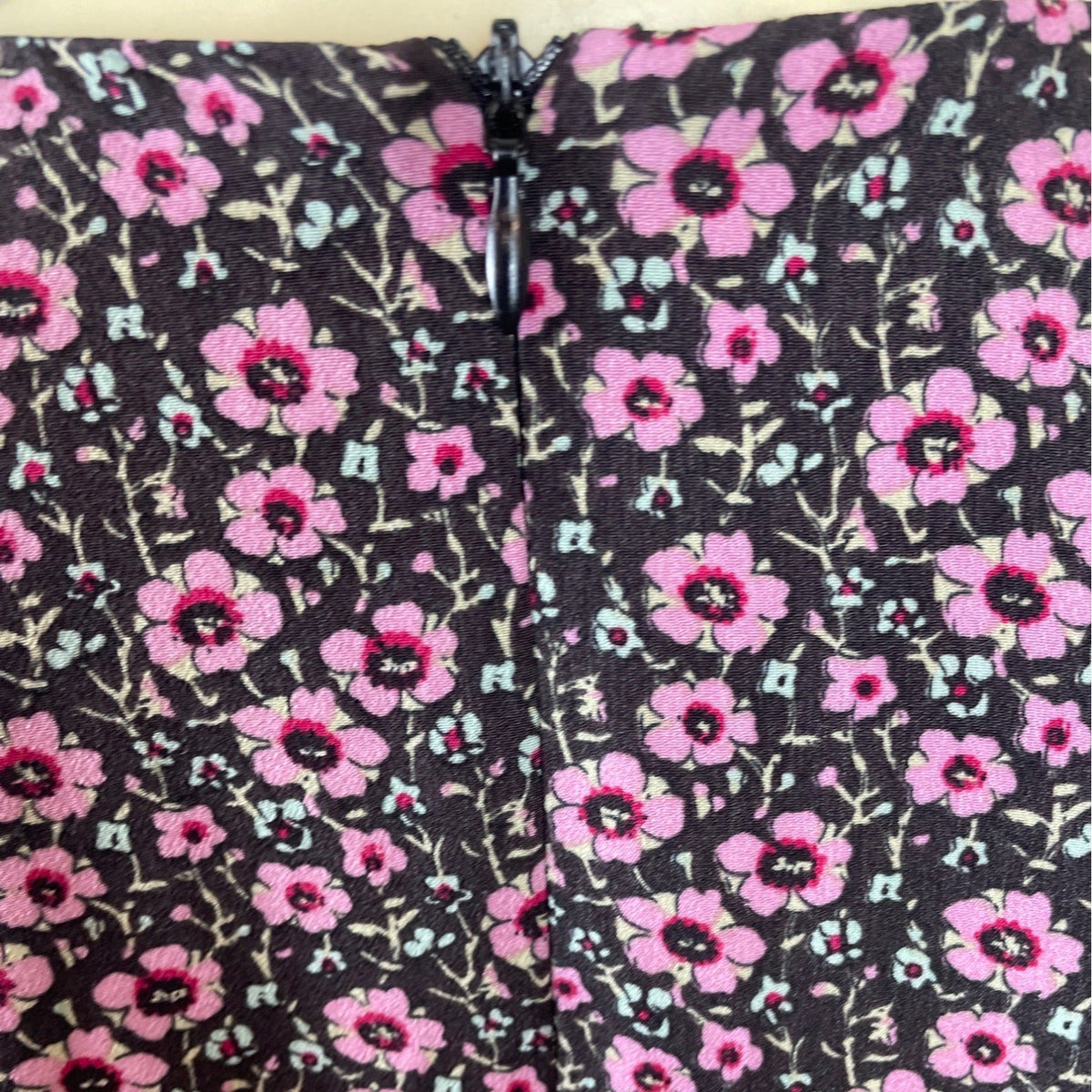 Lush Black Ditsy Floral Dress With Side Tie & Ruffled Hem Sz XS - New