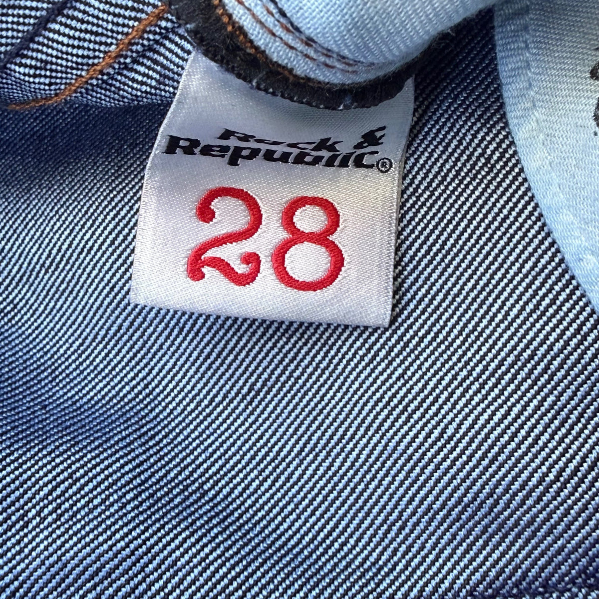 Rock & Republic Women's Dark Blue Denim Jeans Flare Style Logo Pockets Sz 28