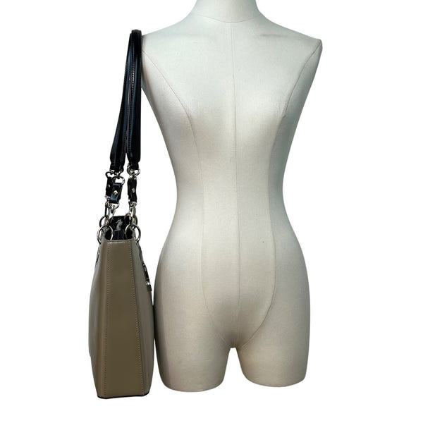 Beijo Classic Women’s Patent Gray With Black Straps & Silver Logo Tote Bag Sz L