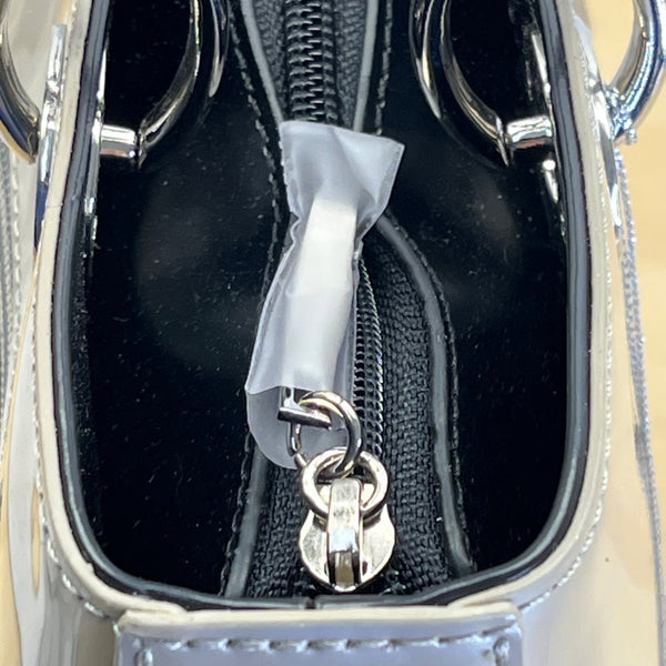 Beijo Classic Women’s Patent Gray With Black Straps & Silver Logo Tote Bag Sz L