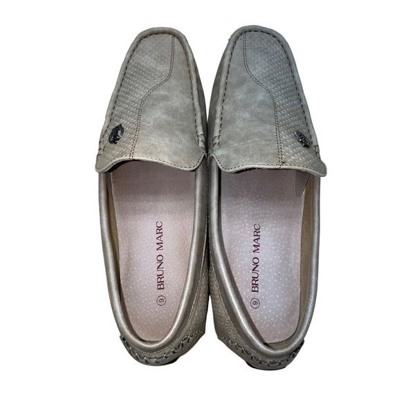 Bruno Marc Mens Beige Faux Leather Silver Accent Slip-On Flat Loafers Sz 9 - New
