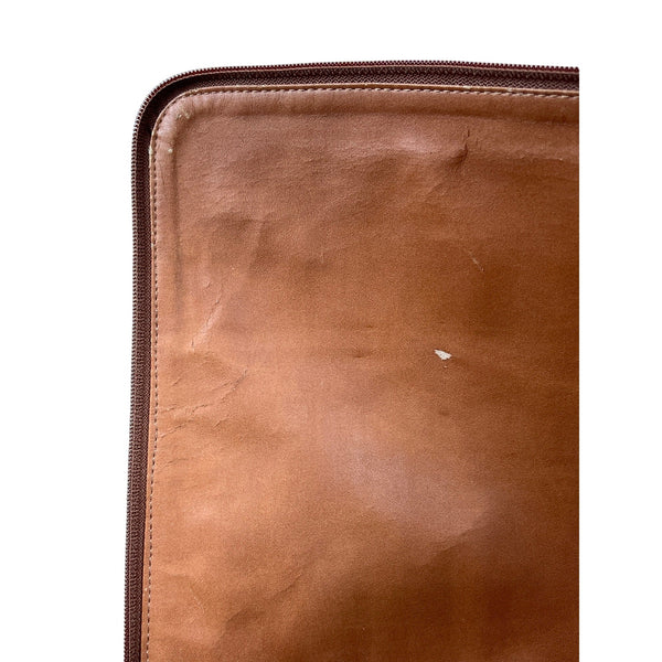 Levenger Vintage Tan Leather Slim Laptop Sleeve With Zipper Closure & Inner Pocket