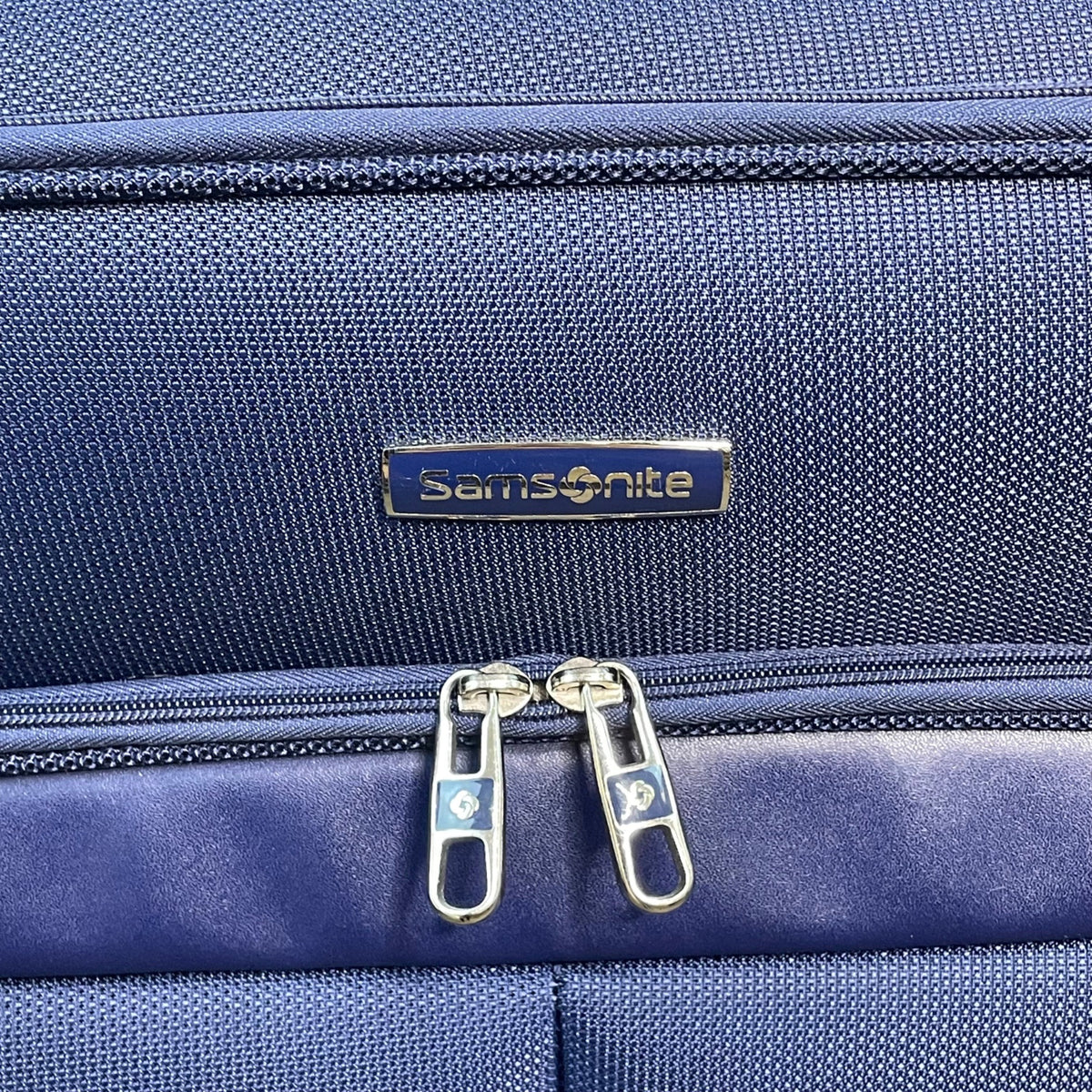 Samsonite Navy 4-Wheel Spinner Luggage Telescopic Handle Multiple Compartments