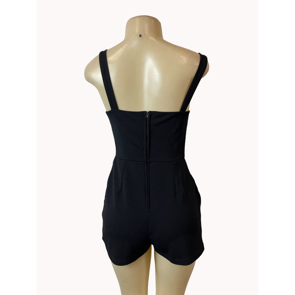 Crystal Sky Women's Black Sleeveless Roper with Outter Pockets with Shorts Sz M